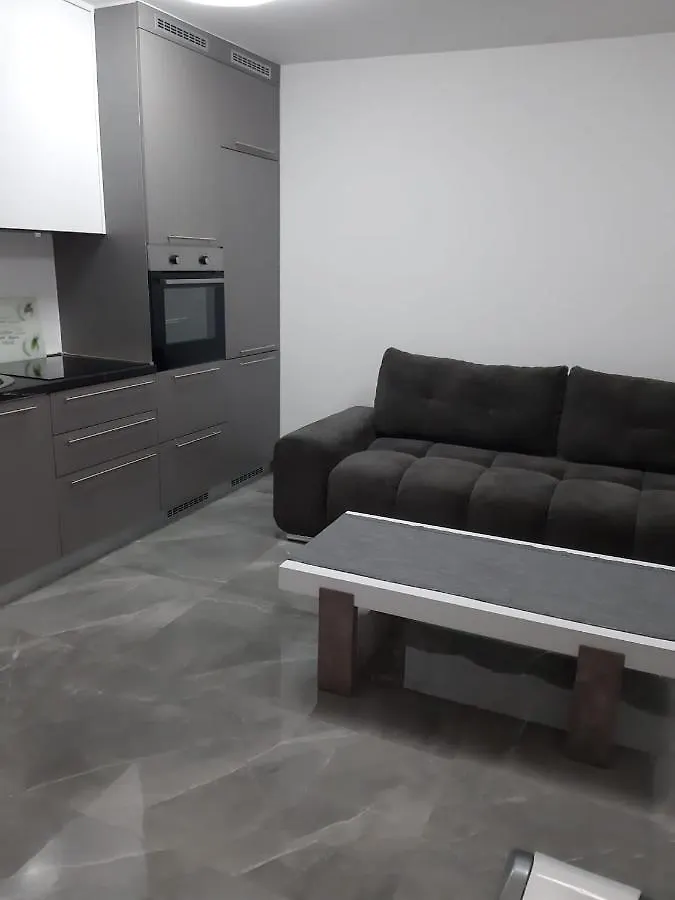 Bodul M. Apartment Vir